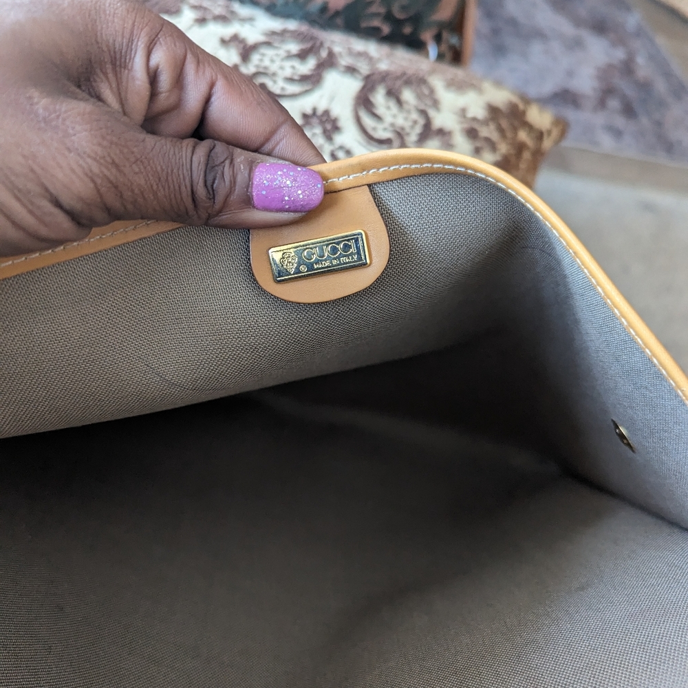 ✅GUC💯GUCCI MICRO GG VINTAGE DOCUMENT HOLDER - Picture 9 of 12